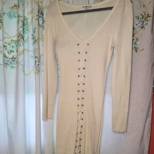 Medium size GUESS dress